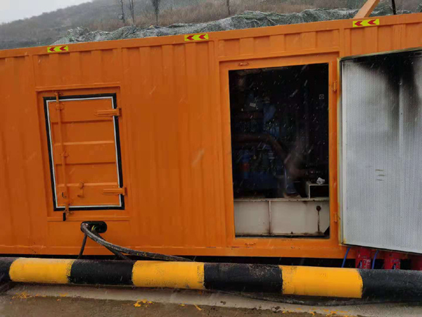 马尔康发电机出租 柴油发电机组电压低报警怎么办？