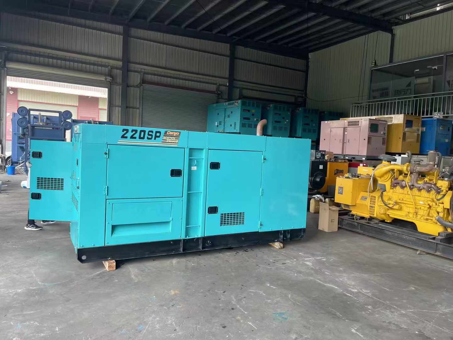 马尔康800kW 柴油发电机的输出电流波动范围是多少？