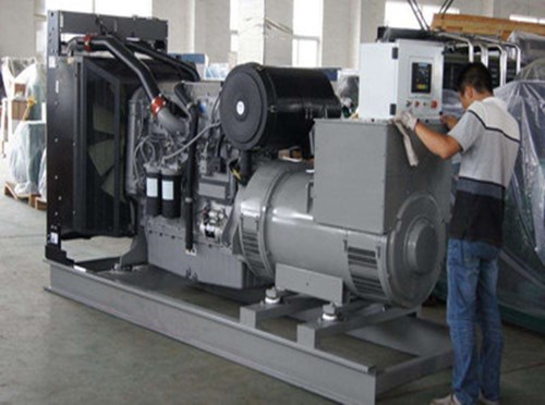 马尔康柴油发电机组和储能设备配合使用的案例