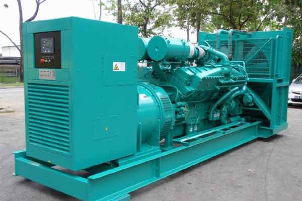 马尔康柴油发电机组电压不稳定怎样维修？